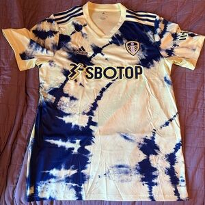 Adidas Leeds United 2022 away jersey L